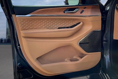 2024 Jeep Grand Cherokee L Summit