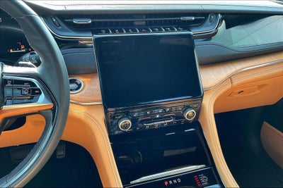 2024 Jeep Grand Cherokee L Summit