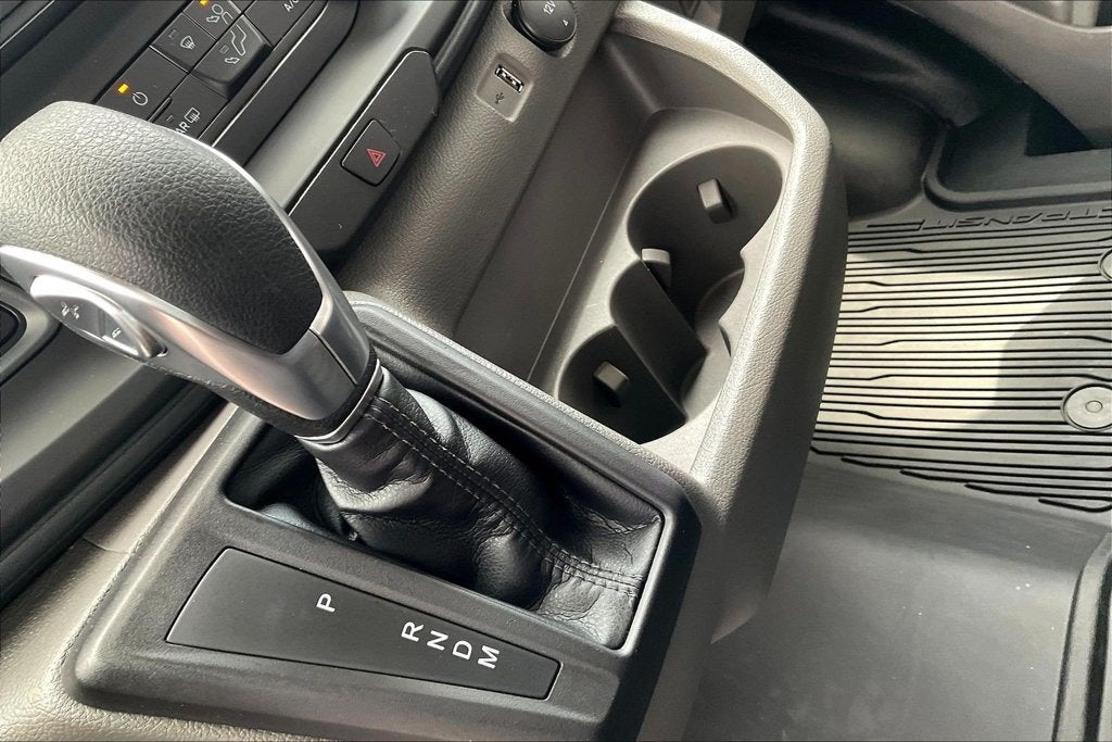 2025 Ford Transit-350 XL