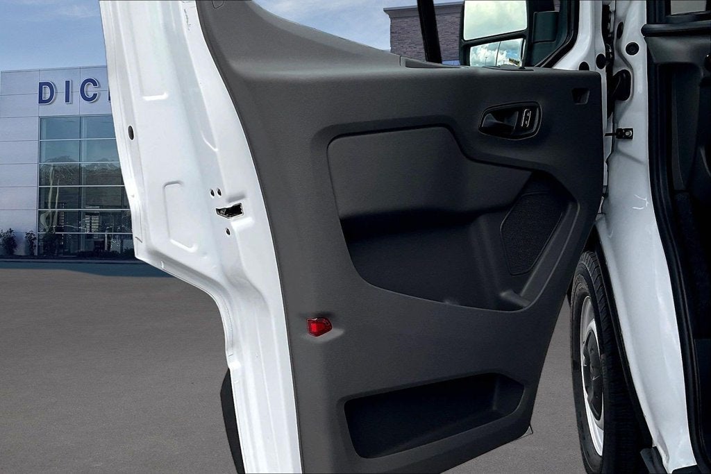 2025 Ford Transit-350 XL
