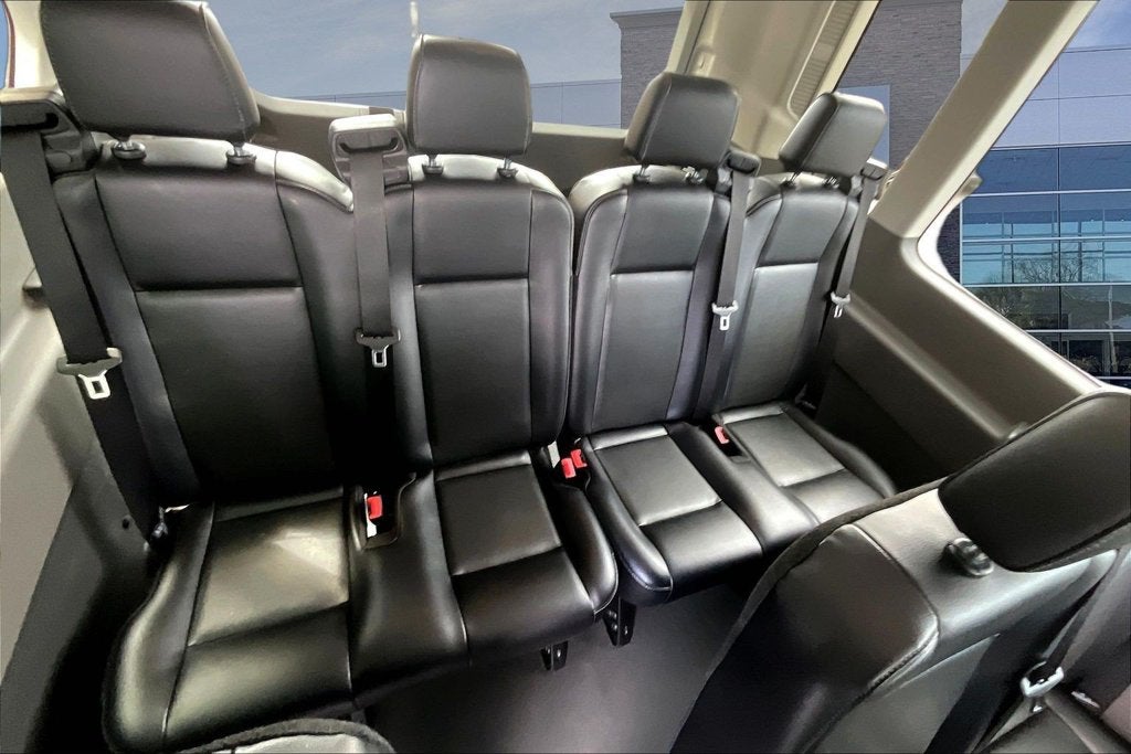 2025 Ford Transit-350 XL