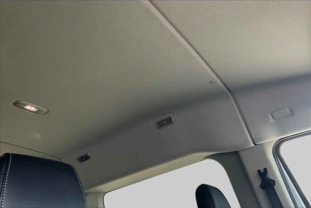 2025 Ford Transit-350 XL