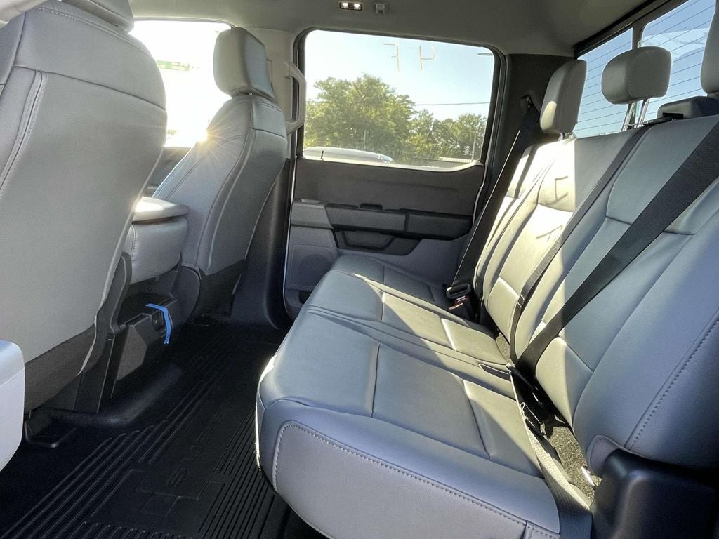 2026 Ford Chassis Cab F-350® XL