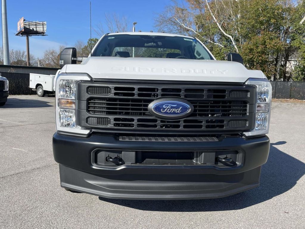 2026 Ford Chassis Cab F-350® XL