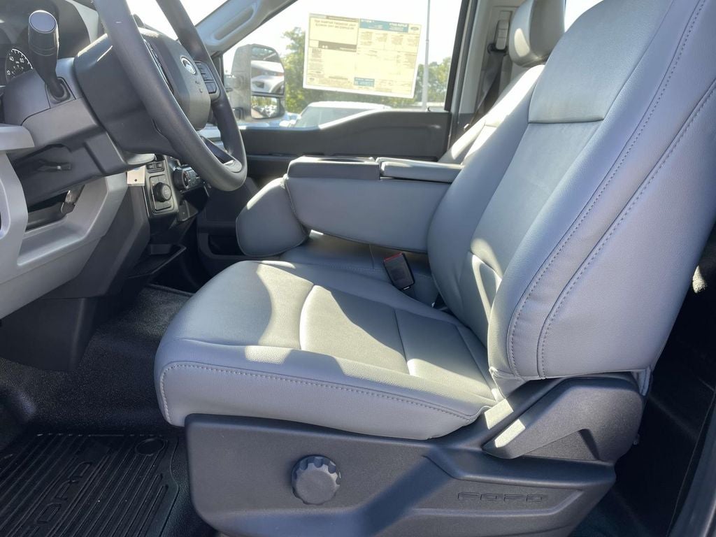 2026 Ford Chassis Cab F-450® XL