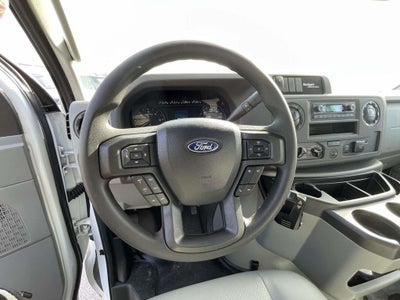 2025 Ford Econoline Cutaway E-350 SRW