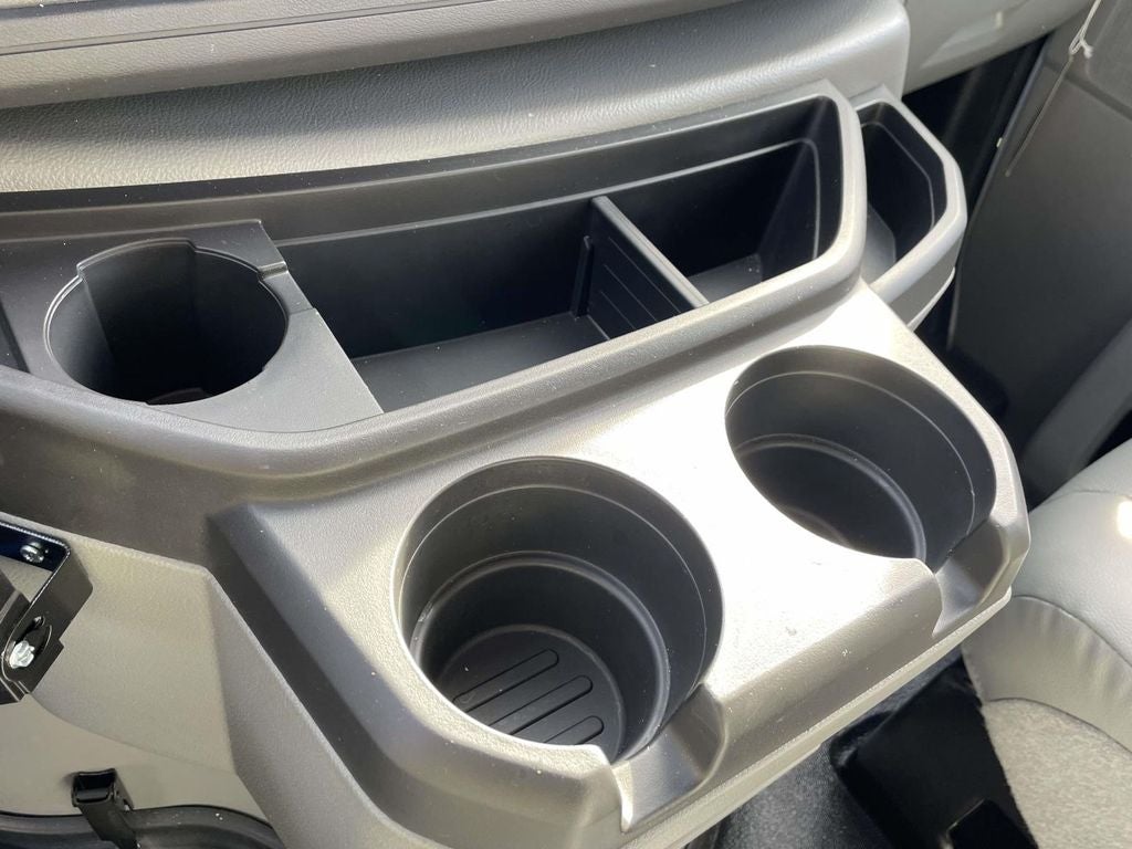 2025 Ford Econoline Cutaway E-350 SRW