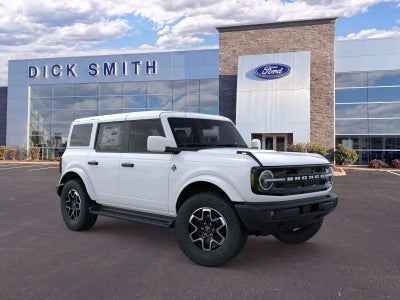 2026 Ford Bronco Outer Banks