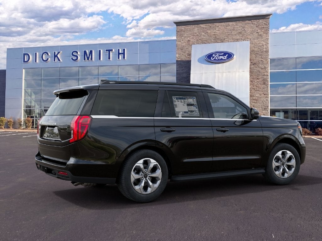 2027 Ford Expedition Active