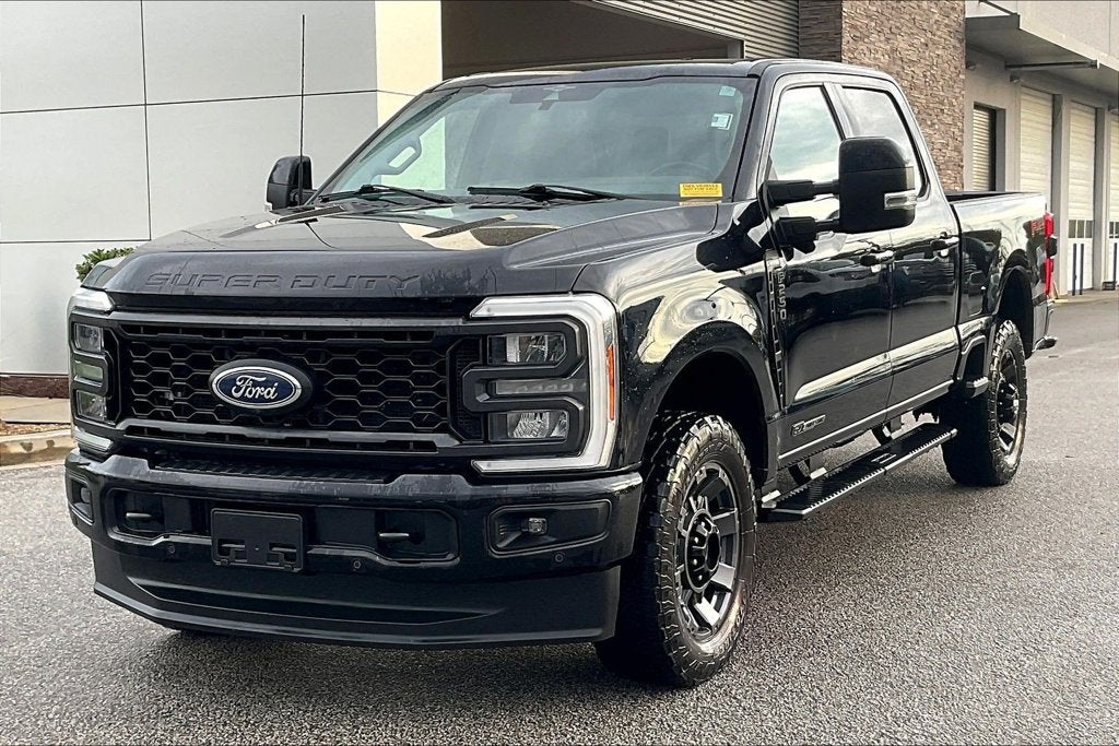 2023 Ford F-250SD Lariat