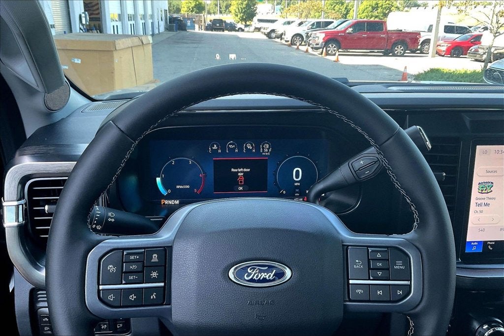 2026 Ford F-350SD Lariat