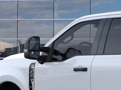 2026 Ford Super Duty F-350® XLT