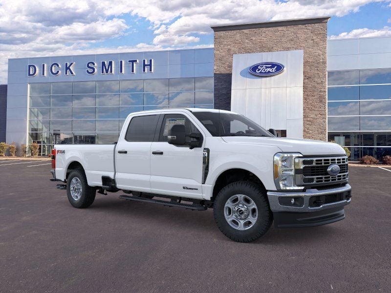 2026 Ford Super Duty F-350® XLT