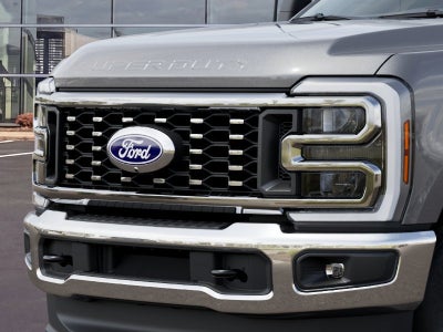 2027 Ford Super Duty F-350® XLT