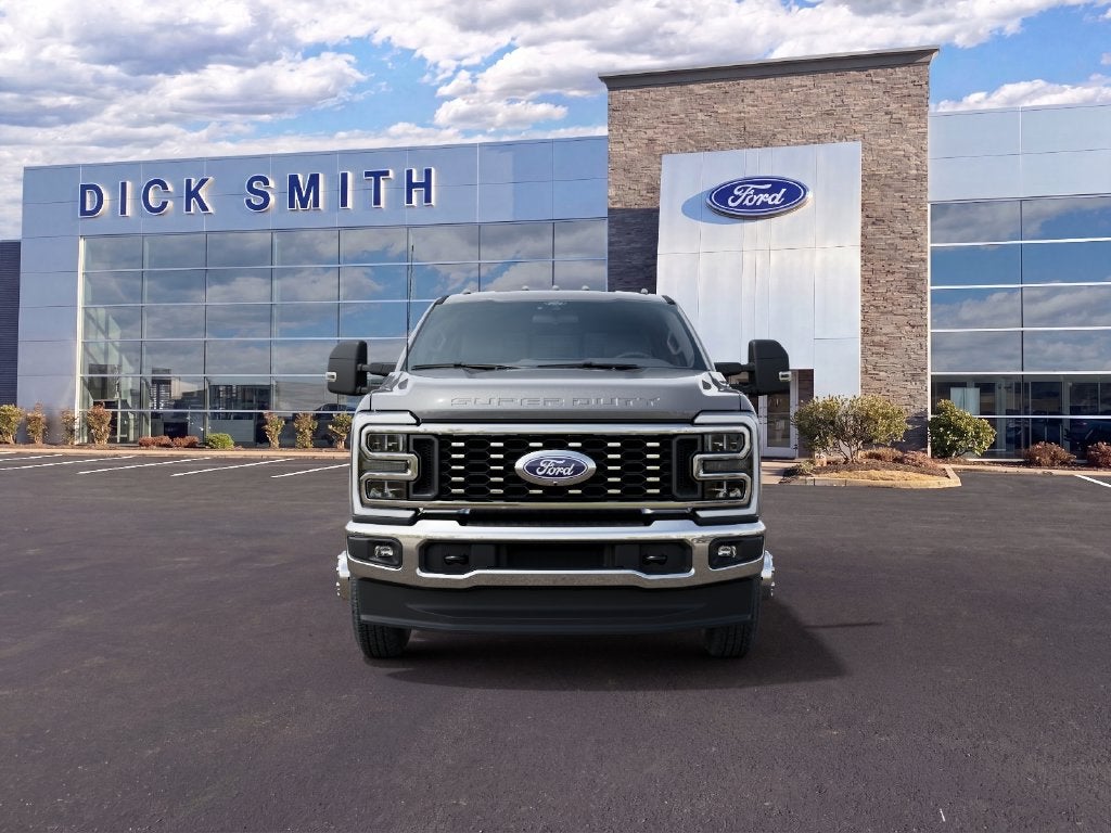 2027 Ford Super Duty F-350® XLT