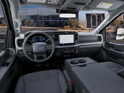 2027 Ford Super Duty F-350® XLT