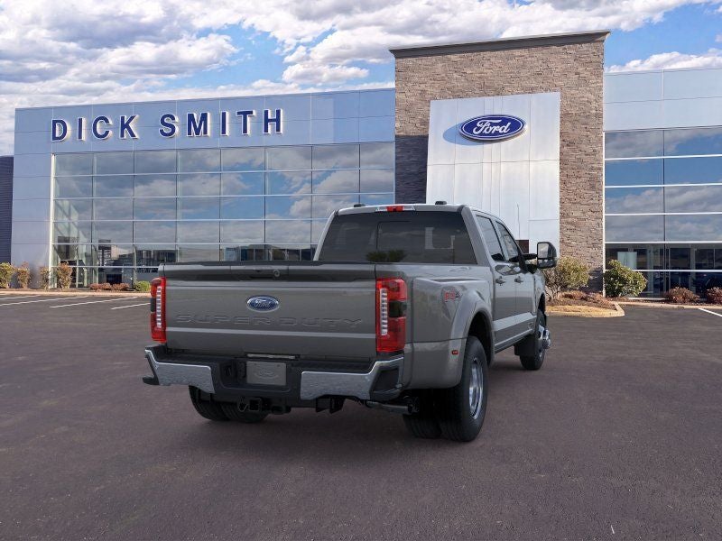 2026 Ford Super Duty F-350® Lariat®