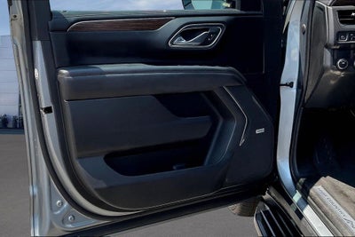 2023 Chevrolet Suburban High Country
