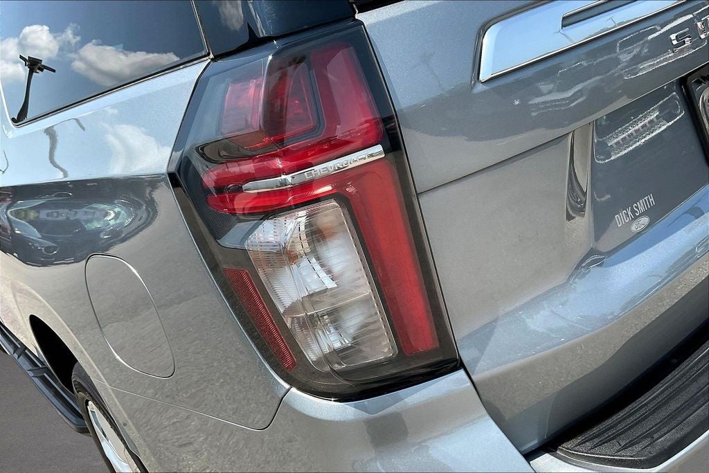 2023 Chevrolet Suburban High Country