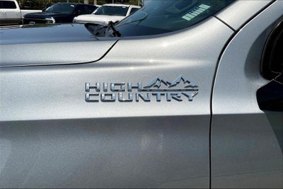 2023 Chevrolet Suburban High Country
