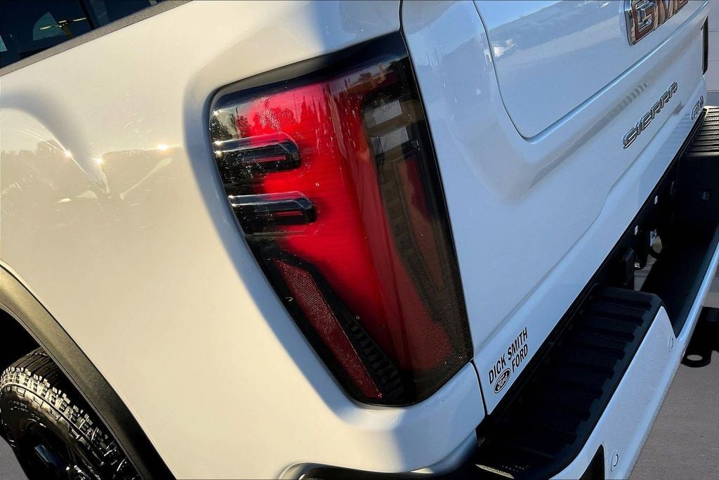 2026 GMC Sierra 2500HD AT4