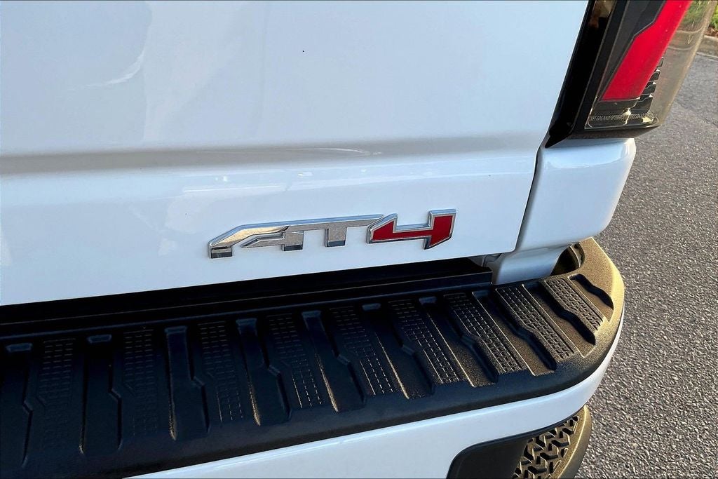 2026 GMC Sierra 2500HD AT4