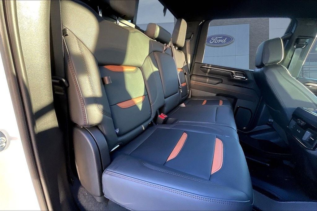 2026 GMC Sierra 2500HD AT4