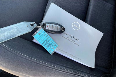 2025 Nissan Altima 2.5 SV