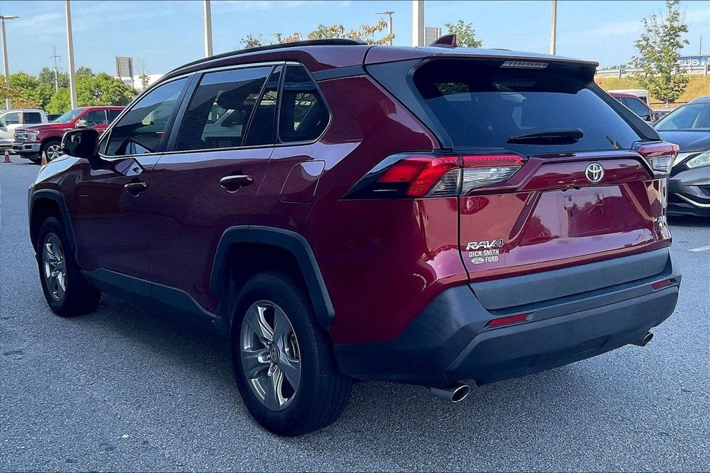 2023 Toyota RAV4 XLE