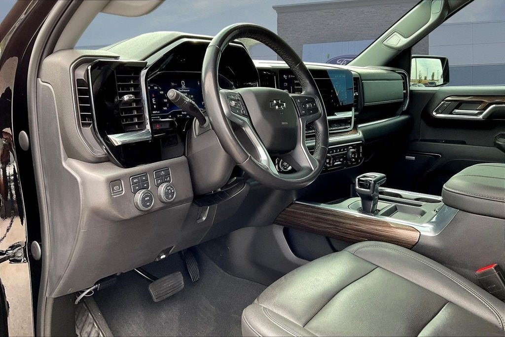 2023 Chevrolet Silverado 1500 LT Trail Boss