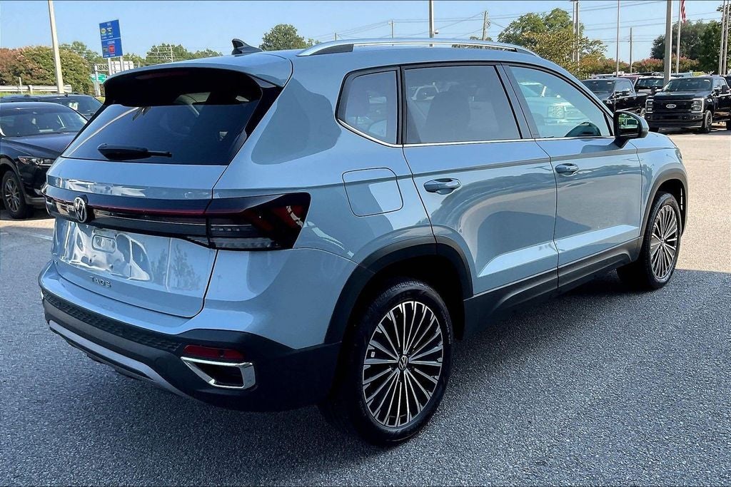 2025 Volkswagen Taos 1.5T SE