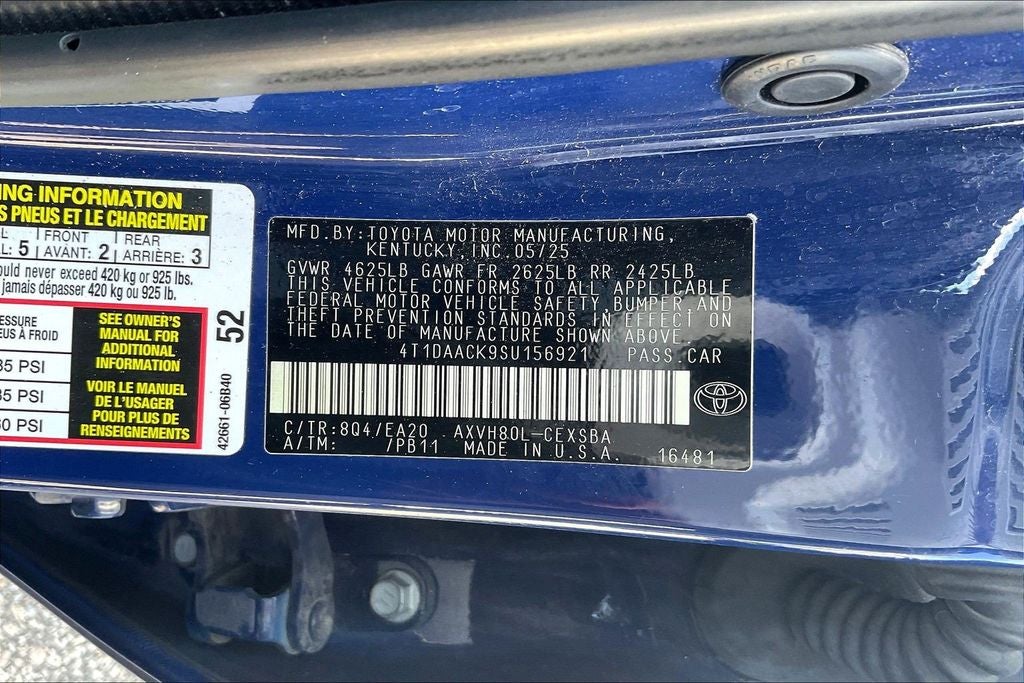 2025 Toyota Camry SE