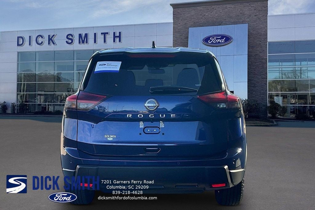 2025 Nissan Rogue SV