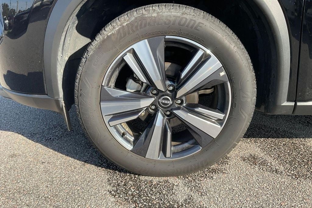 2026 Nissan Rogue SL