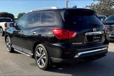 2019 Nissan Pathfinder Platinum