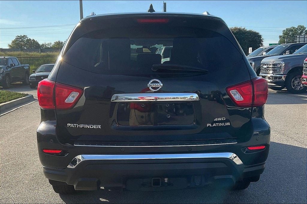 2019 Nissan Pathfinder Platinum