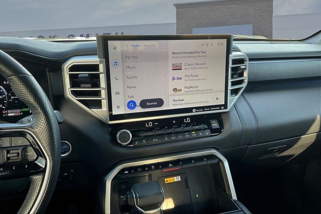 2023 Toyota Tundra Hybrid Platinum