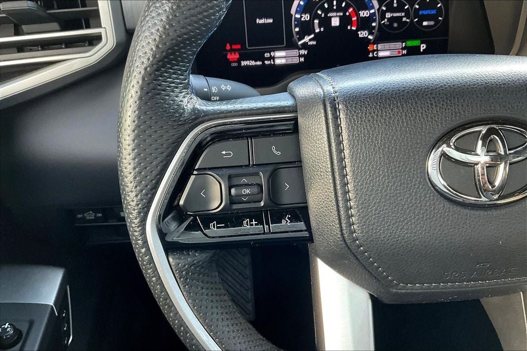 2023 Toyota Tundra Hybrid Platinum