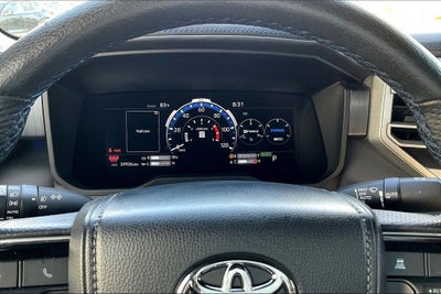 2023 Toyota Tundra Hybrid Platinum
