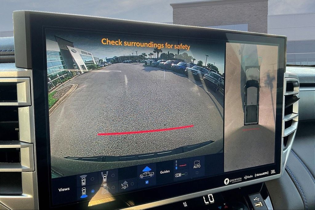 2023 Toyota Tundra Hybrid Platinum