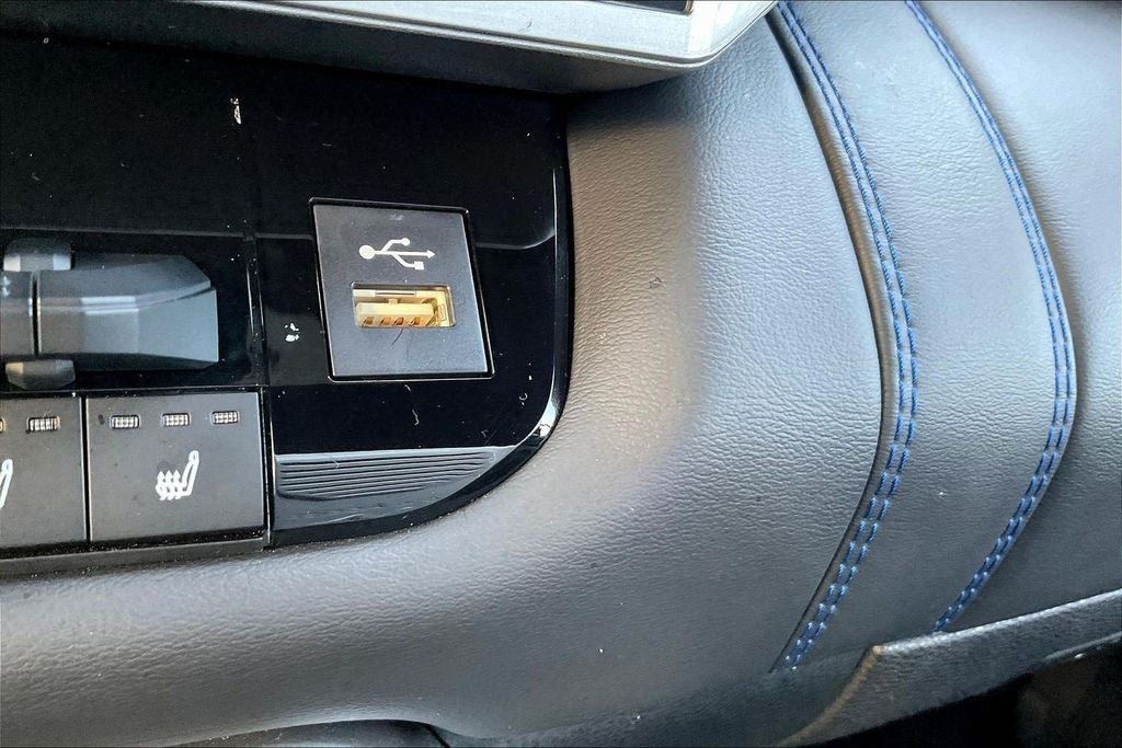 2023 Toyota Tundra Hybrid Platinum