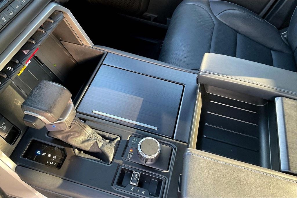 2023 Toyota Tundra Hybrid Platinum