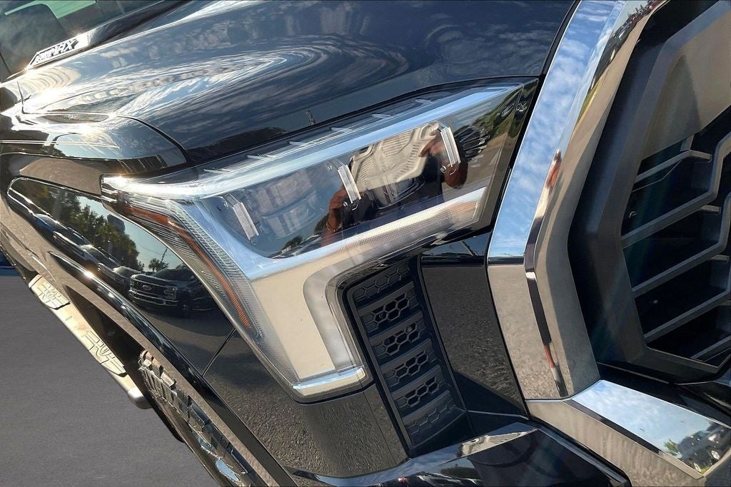 2023 Toyota Tundra Hybrid Platinum