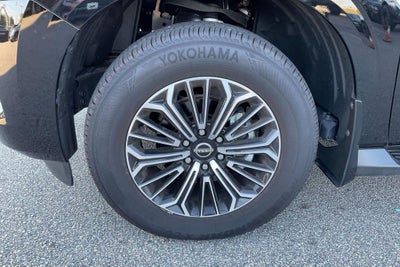2025 Nissan Armada Platinum