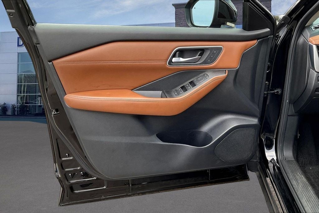 2024 Nissan Rogue Platinum