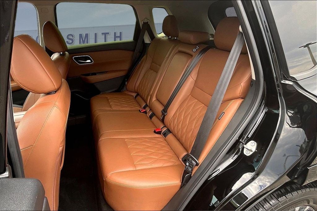 2024 Nissan Rogue Platinum