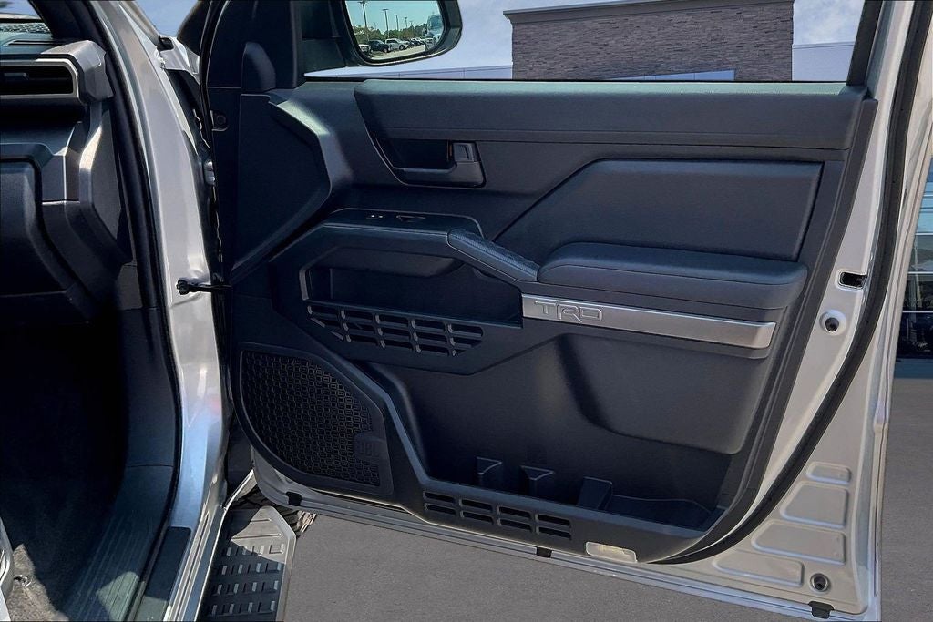 2025 Toyota 4Runner i-FORCE MAX Hybrid TRD Off Road Premium