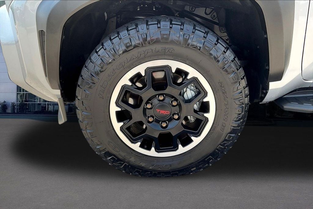 2025 Toyota 4Runner i-FORCE MAX Hybrid TRD Off Road Premium