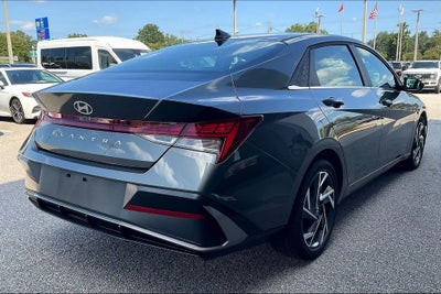 2025 Hyundai Elantra SEL Convenience